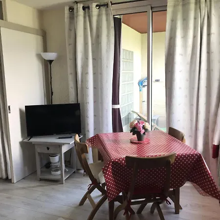 Chaleureux 4 Couchages Apartment Uvernet-Fours